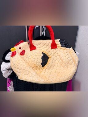 Rubber chicken purse